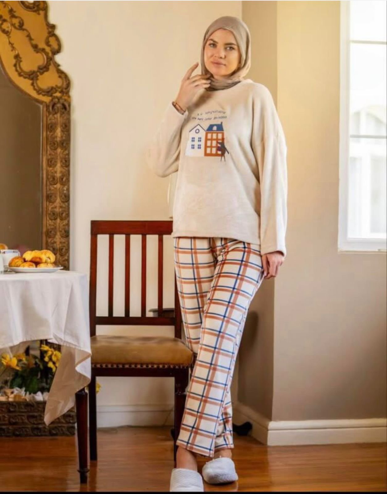 T-shirt and pantalon Pajma