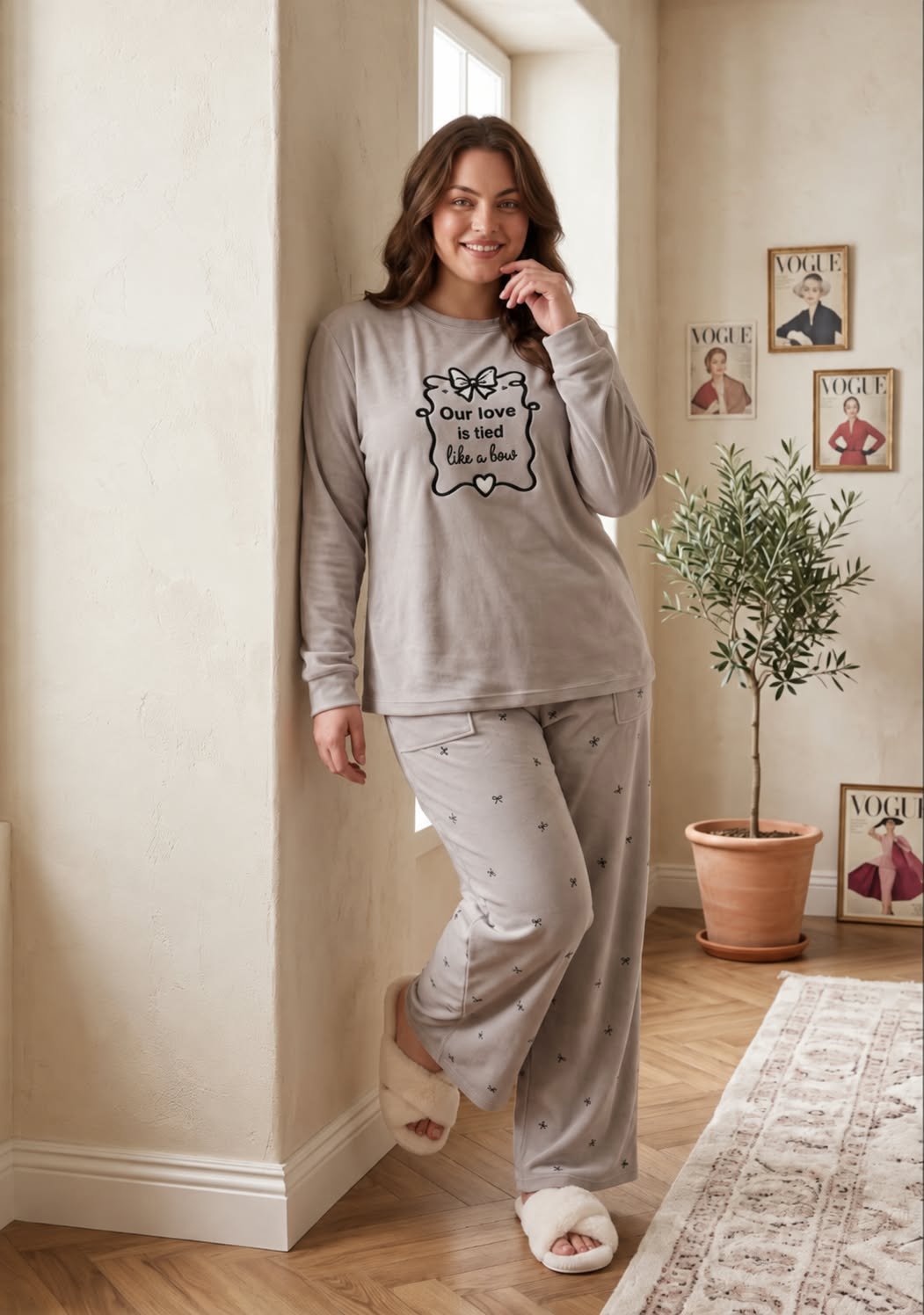 Long sleeve t-shirt and Pants pajama